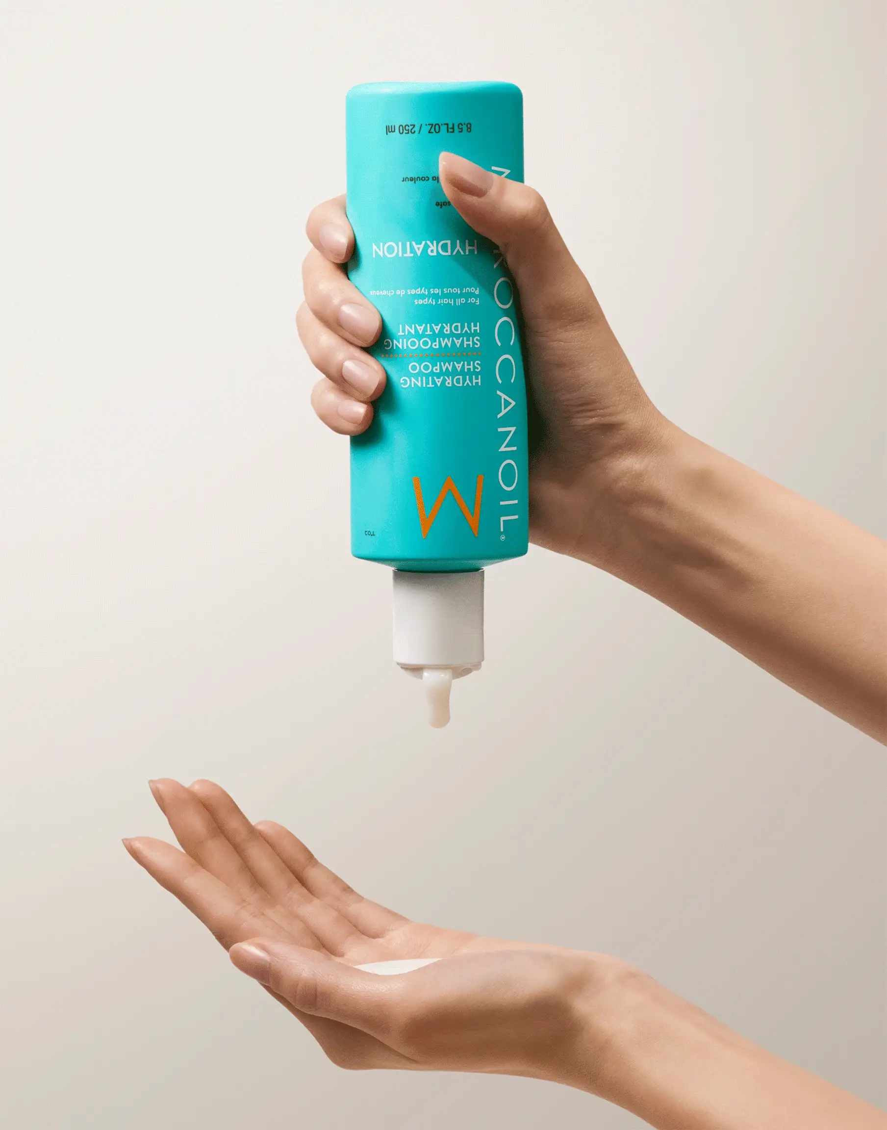Hydrating Shampoo - Image 3